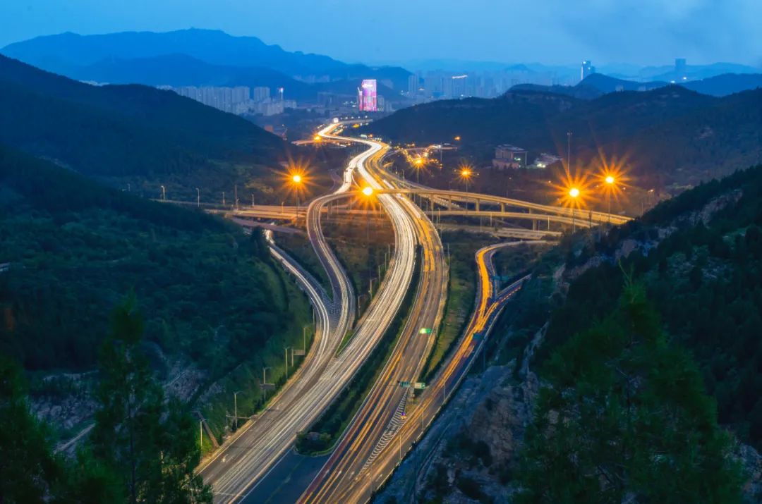 如何拍摄车轨流光,实拍教程分享