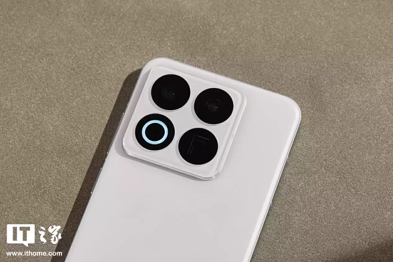 魅族22后盖设计