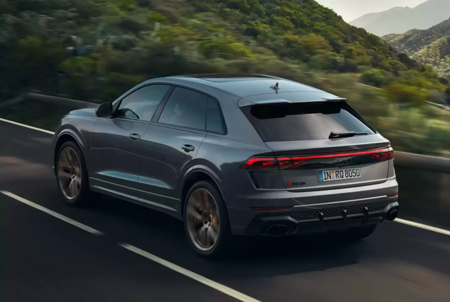 2026款奥迪RS Q8 Performance驾驶舱