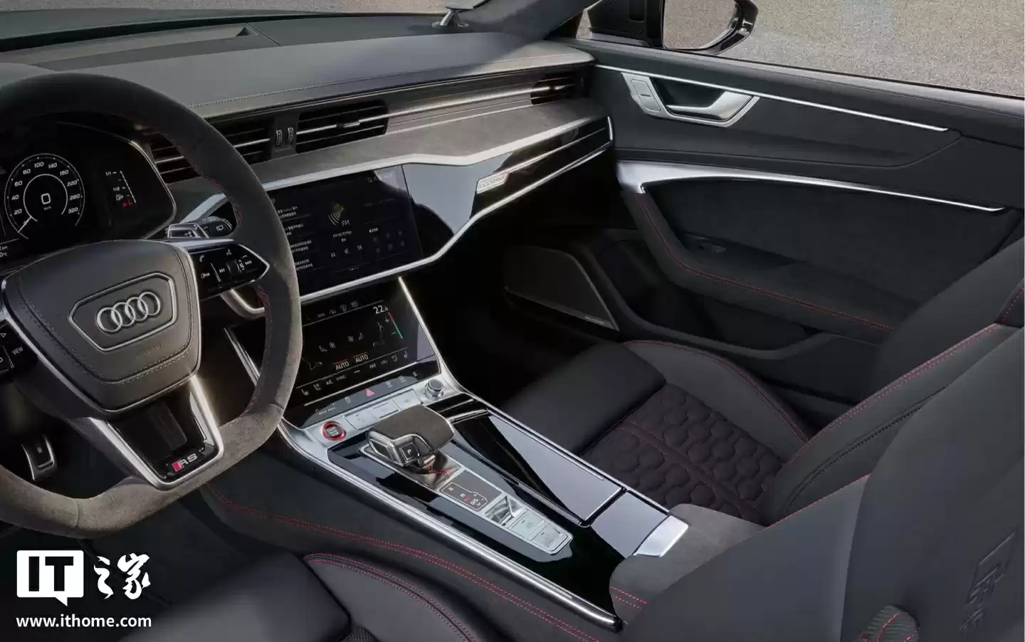 售价 145.38 万元、V8 动力,2025 款奥迪 RS 6 Avant performance 上市