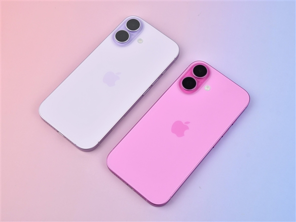 iPhone 17真机实测：标准版比Pro更值得买