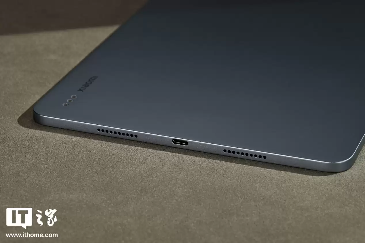 Xiaomi Pad 8键盘触点