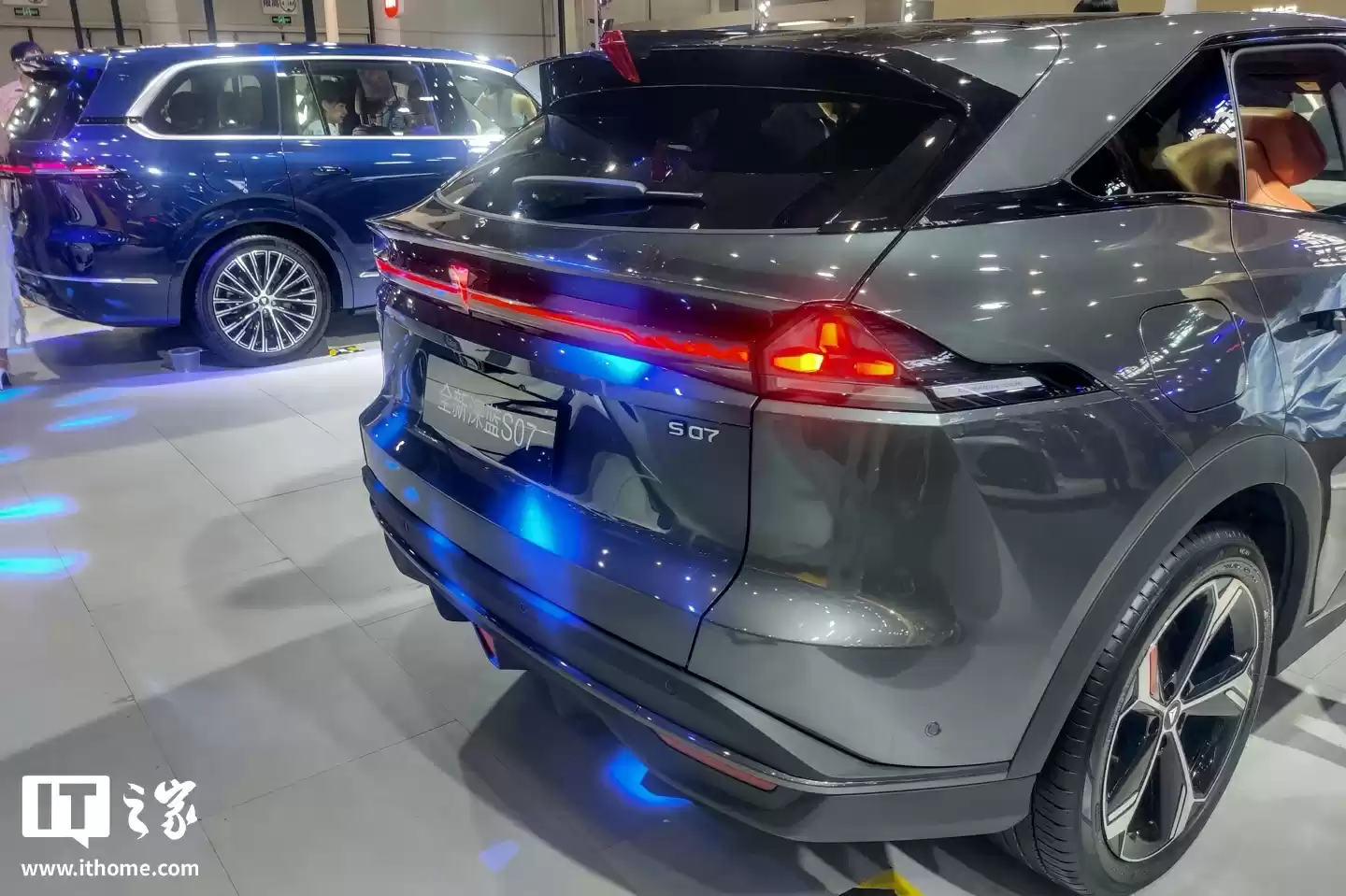 深蓝汽车南京数智工厂正式挂牌，全新