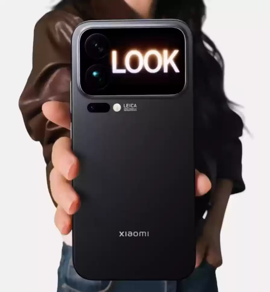 小米17 Pro背屏设计