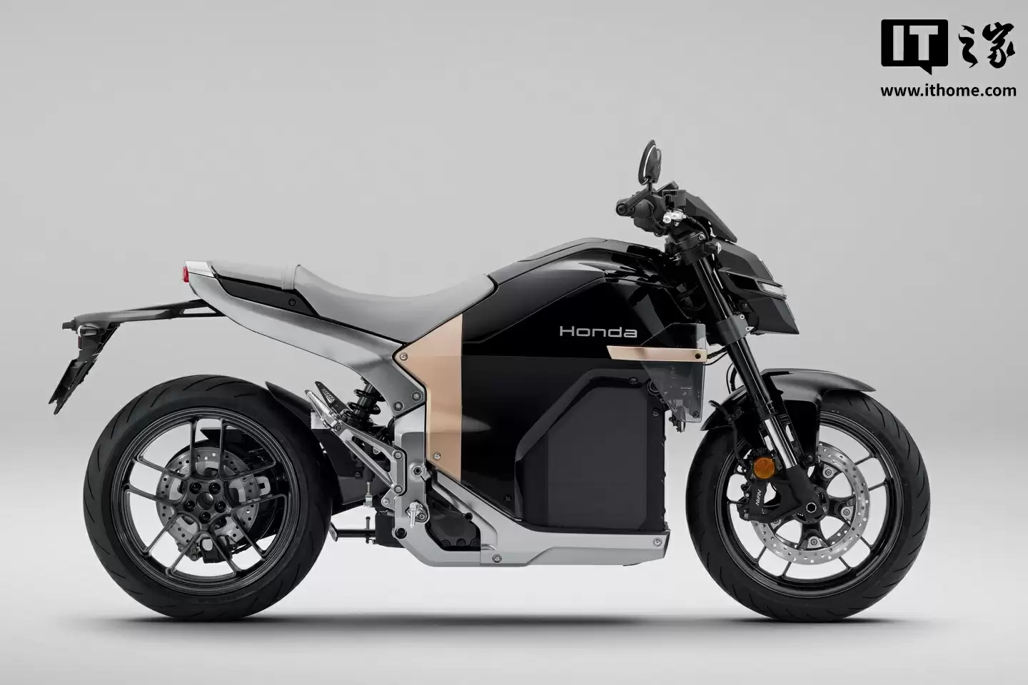 本田首款全尺寸电动摩托车