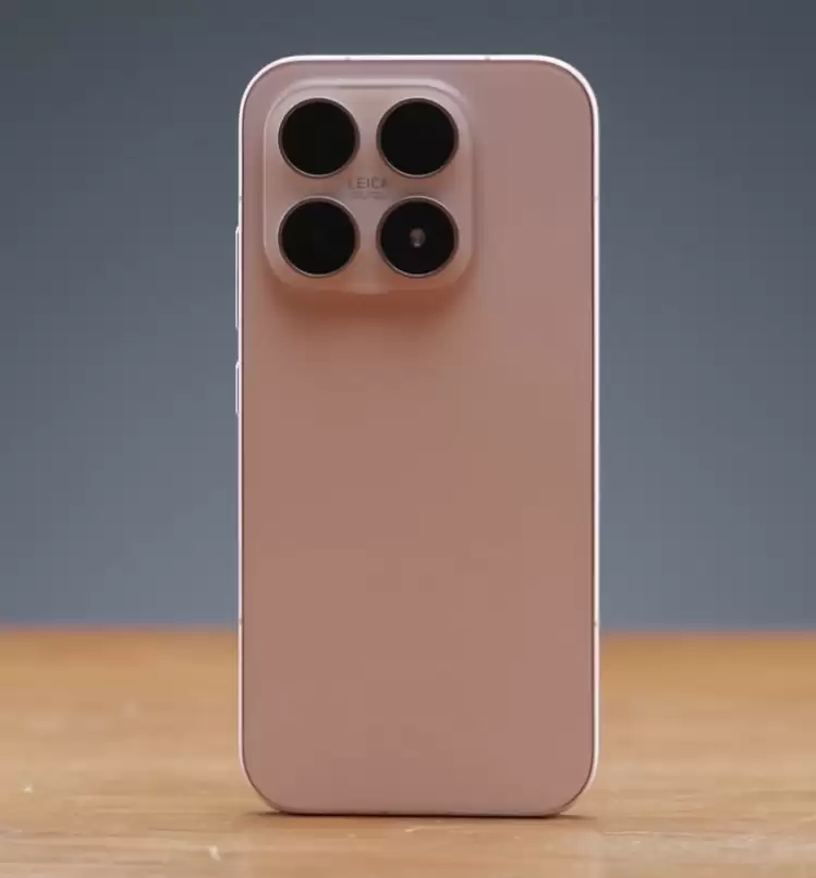 卢伟冰上手小米