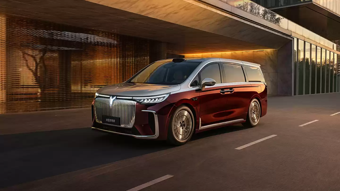 岚图汽车卢放：任总对华为与岚图的合作给予了肯定，相信我们和华为的合作之路将越来越宽阔