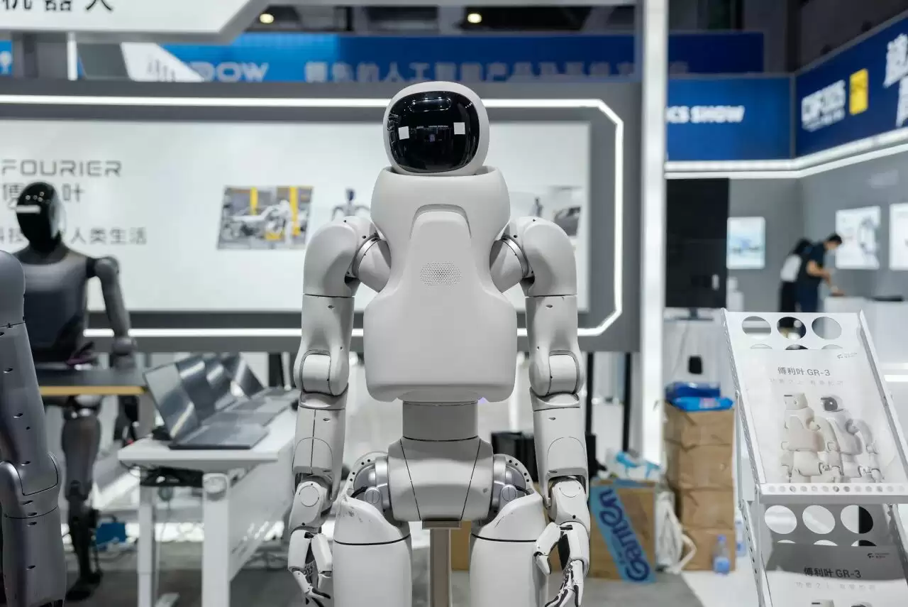 傅利叶第三代人形机器人