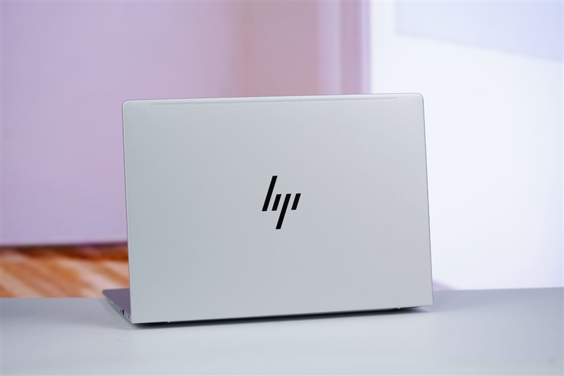 惠普EliteBook 8锐龙版体验:AI7 350处理器如何提升PC效率