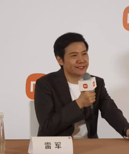 雷军：小米手机研发人员超