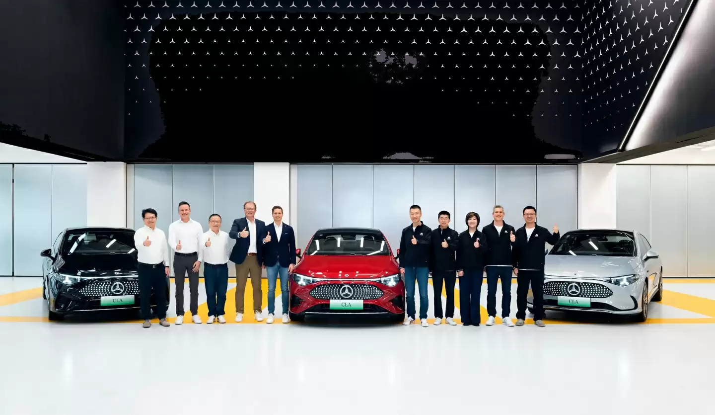 奔驰与Momenta合作研发智能驾驶系统