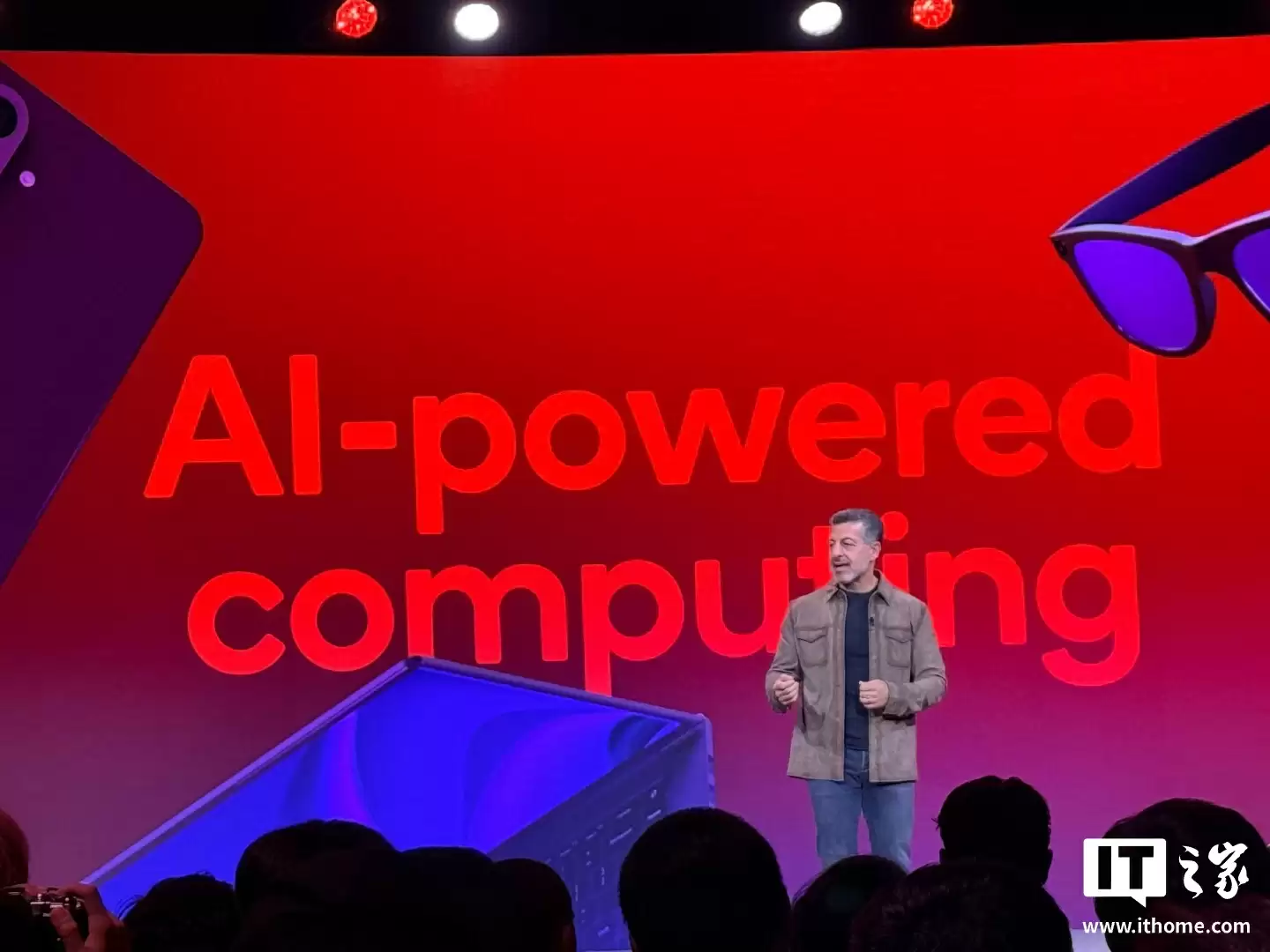 “全球最快手机芯片”:高通发布第五代骁龙 8 至尊版,CPU 性能提升 20%、小米 17 系列首发