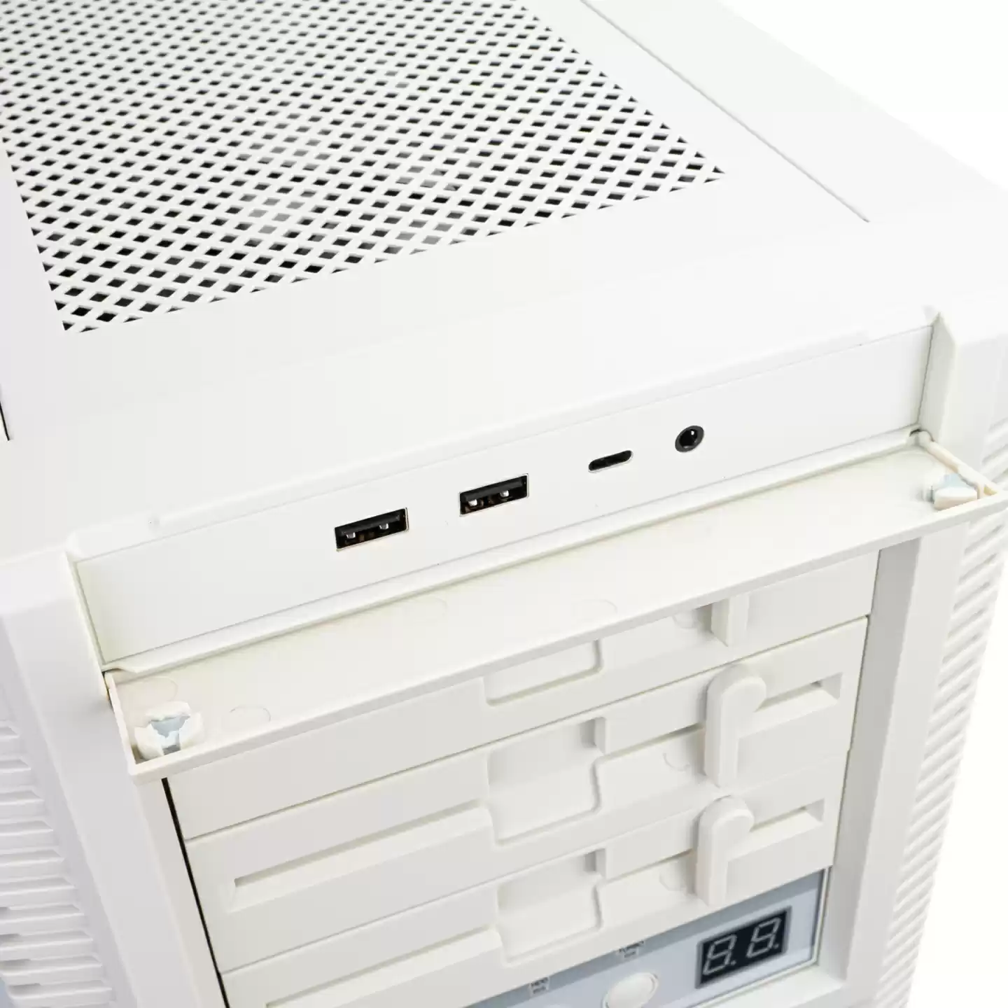 银昕FLP02机箱细节