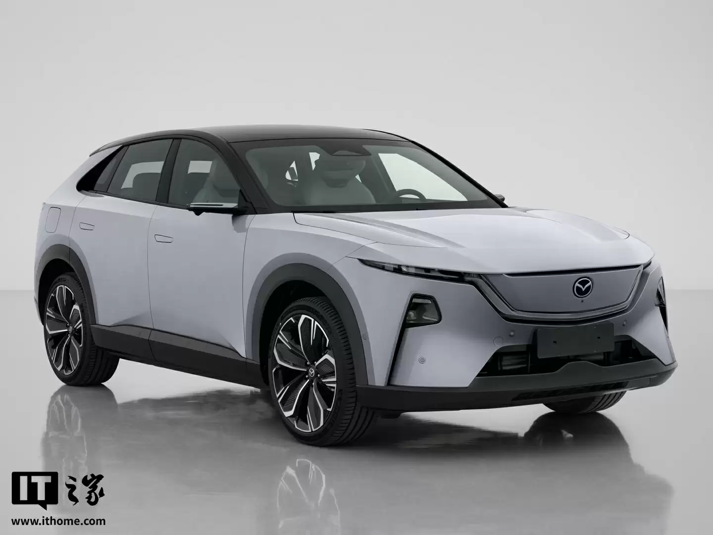 11.99 万元起，长安马自达 EZ-60 增程 / 纯电 SUV 上市