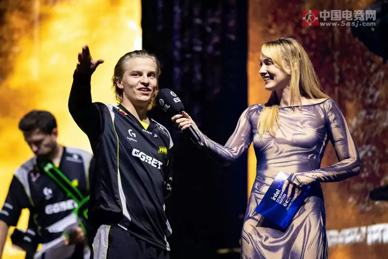 IEM科隆2025：NAVI鏖战三加时 2-0 险胜The MongolZ 晋级四强 