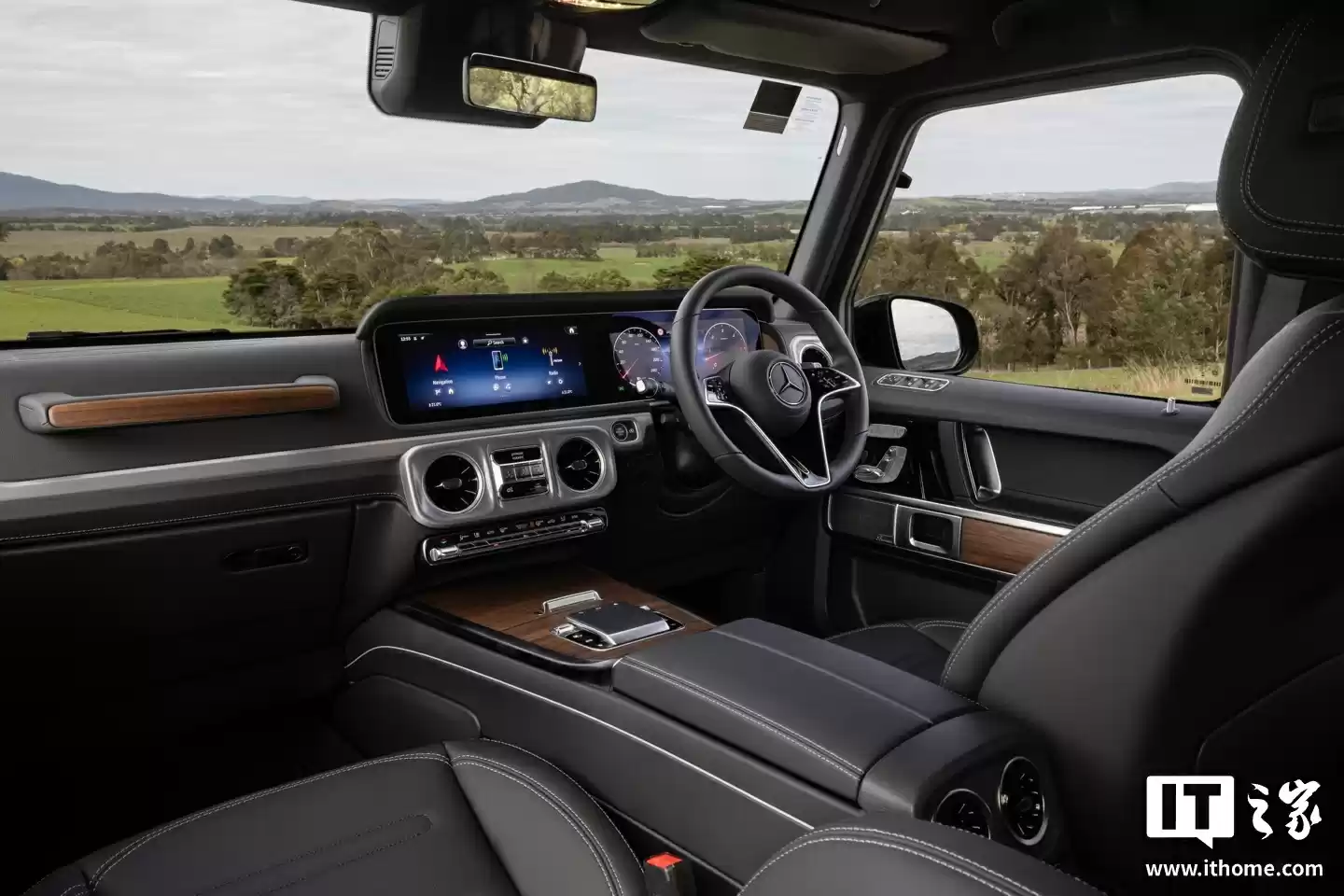 奔驰G-Class智能系统