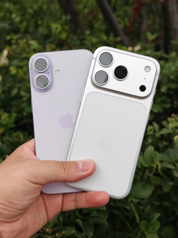 iPhone 17与17 Pro体验实测：3000元差价值不值？