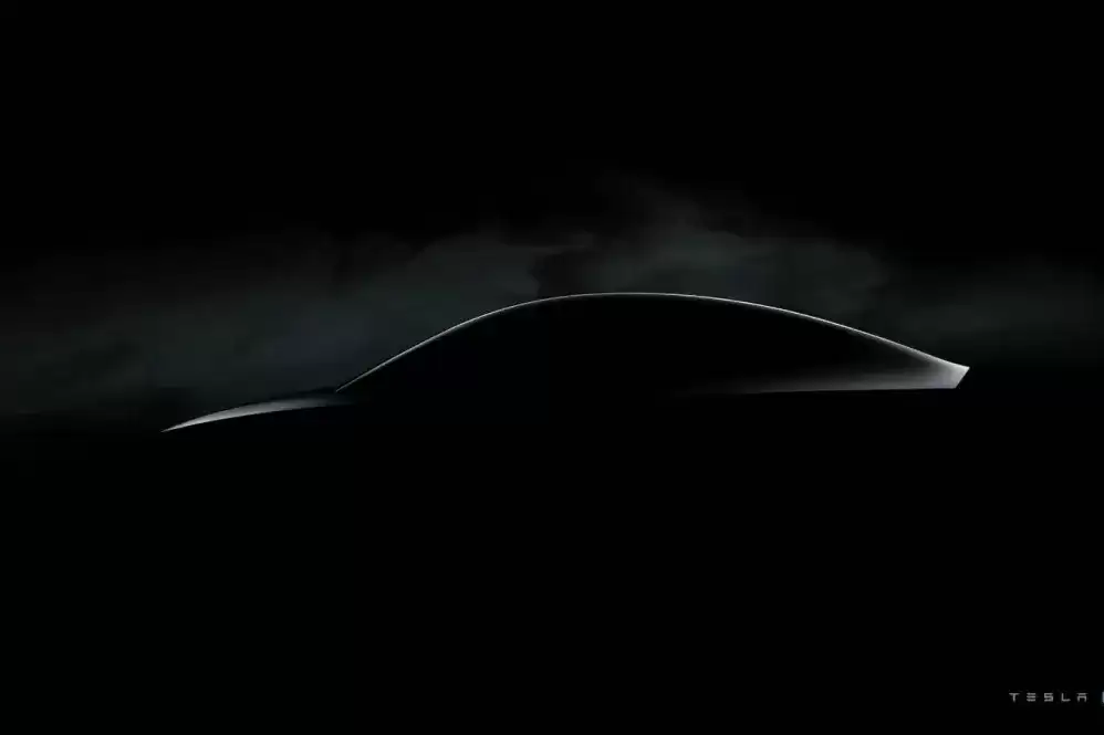 外观内饰减配细节曝光,低价版特斯拉