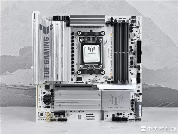 内存插槽布局示意图