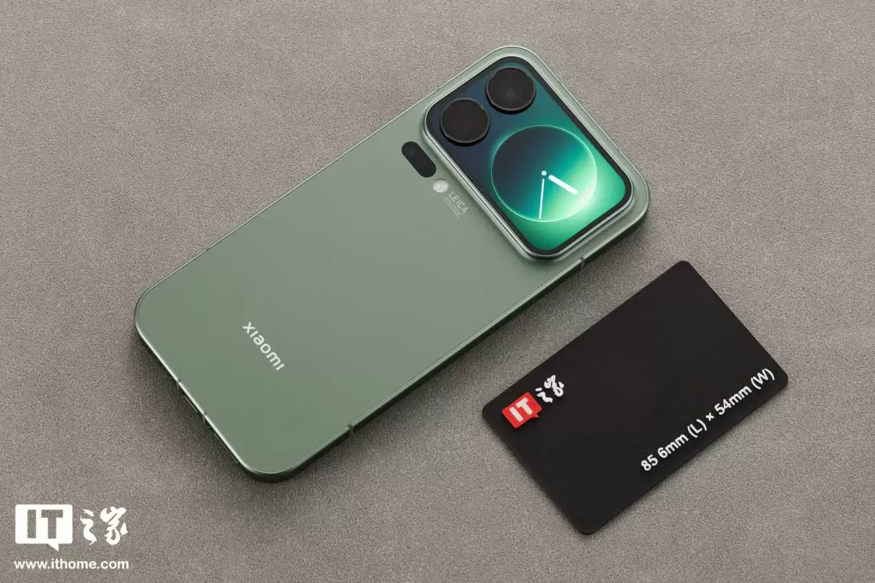 消息称某厂手机刚刚激活量达百万，预计为小米