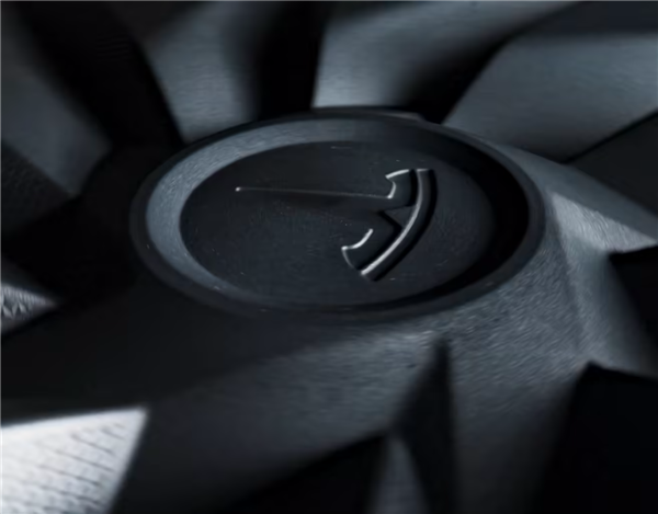 特斯拉新品前瞻：Roadster对决Model Y