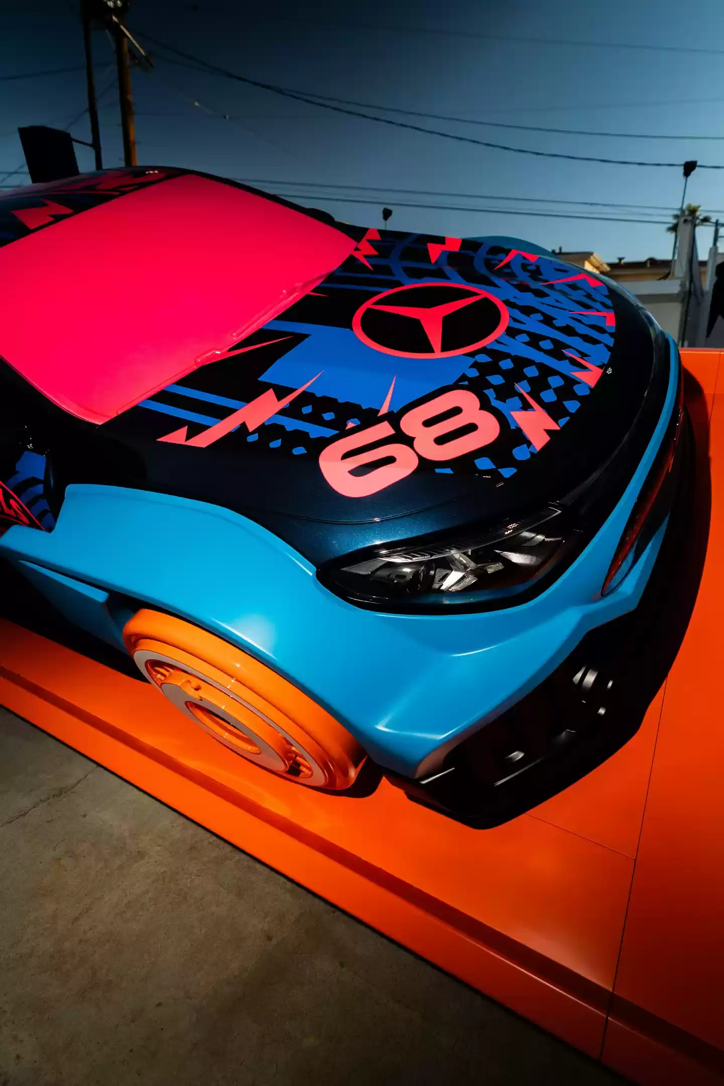 奔驰发布“成年人的玩具”：Hot Wheels 版 CLA 概念车亮相，全球仅 1 辆