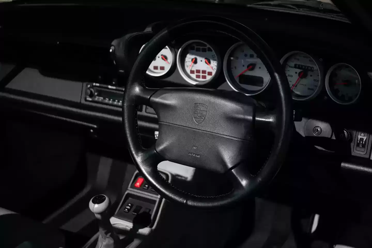 全球仅 5 辆、尘封近 30 年：从未公开销售的保时捷 993 代 911 Turbo 敞篷跑车 11 月首登拍卖场