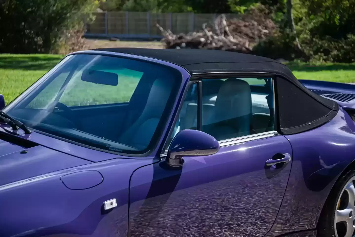 全球仅 5 辆、尘封近 30 年：从未公开销售的保时捷 993 代 911 Turbo 敞篷跑车 11 月首登拍卖场