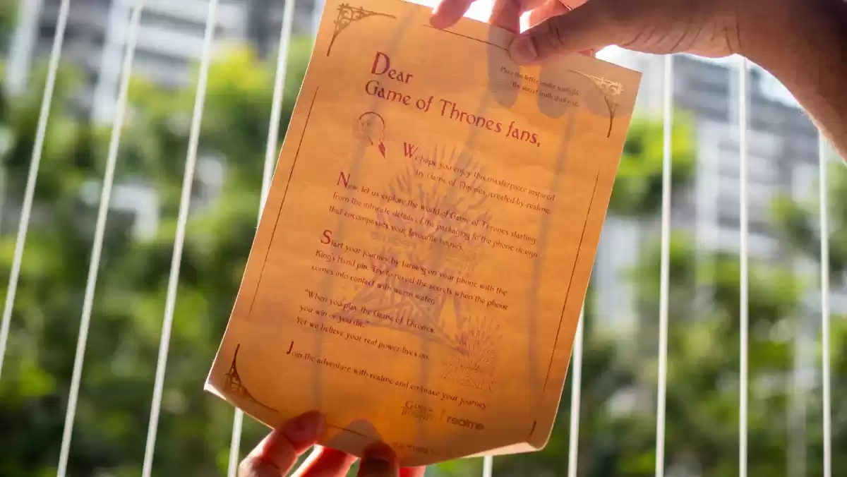 realme 真我 15 Pro 手机《权力的游戏》限定版发布：后盖遇热自动变红，搭专属壁纸 / 主题