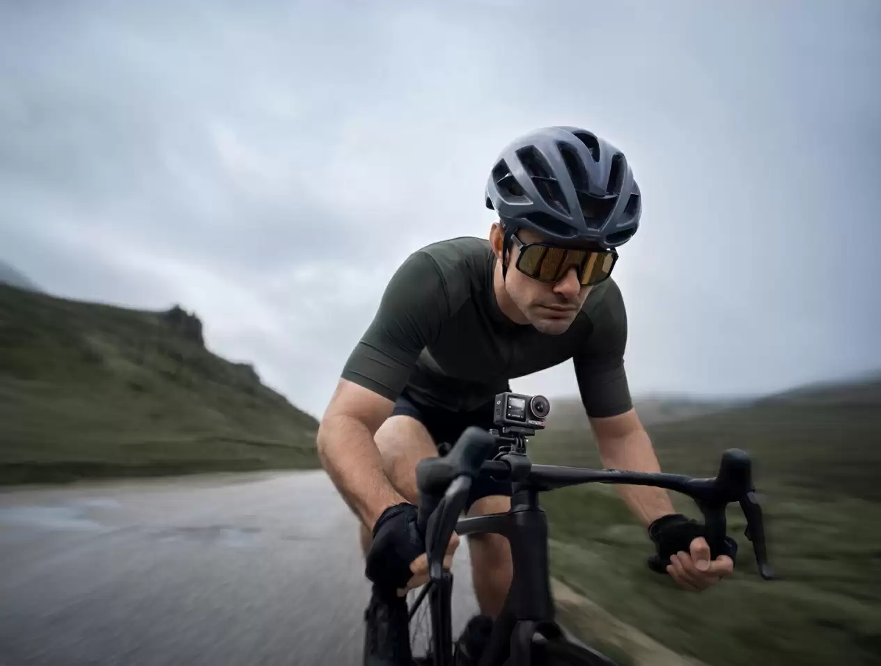 2598 元 → 1848 元：大疆 Osmo Action 5 Pro 补货（加赠随心换 1 年版）