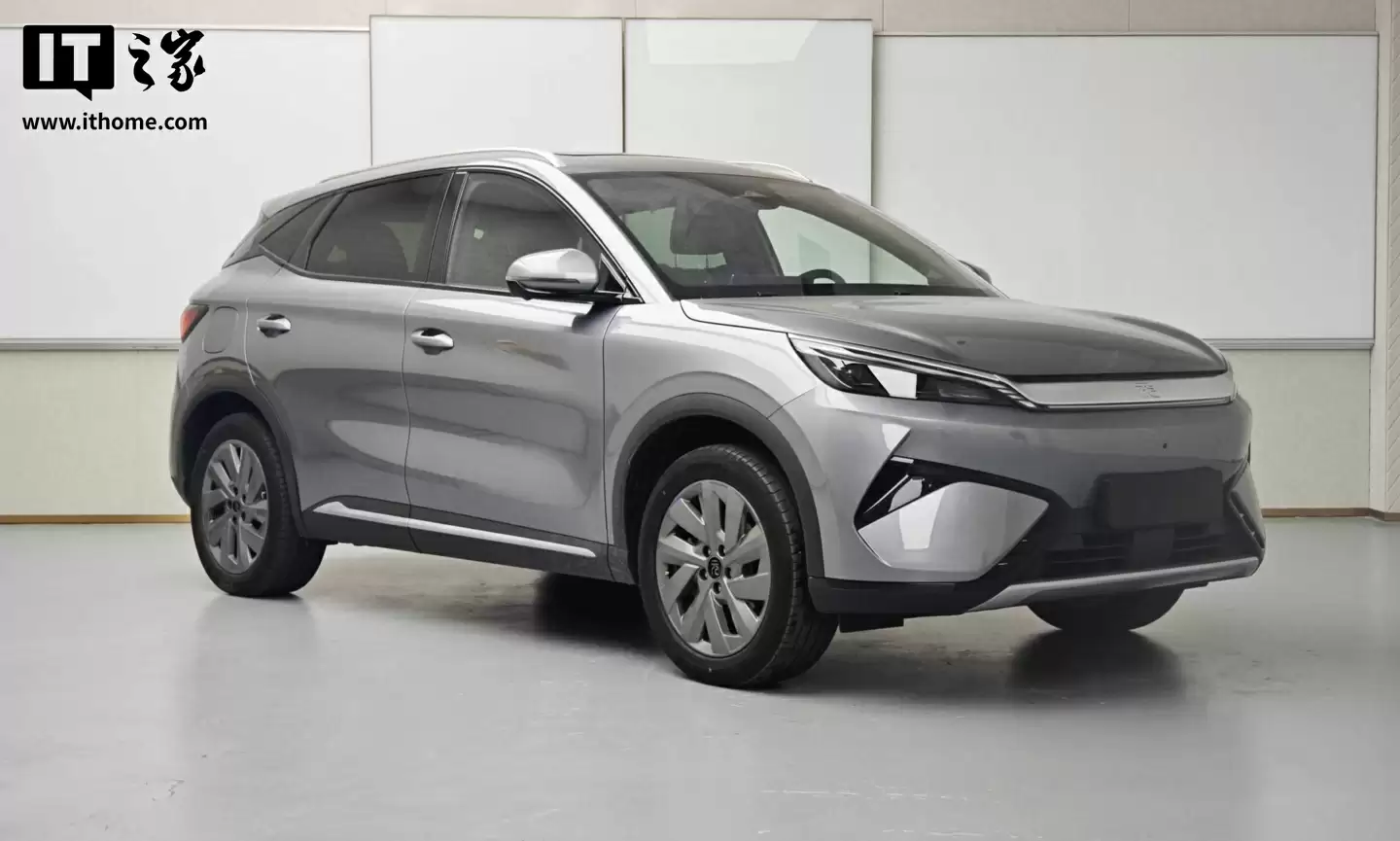 全新比亚迪元 Plus 纯电汽车完成申报：升级后驱、峰值功率 230kW，可选带摄像头扰流板