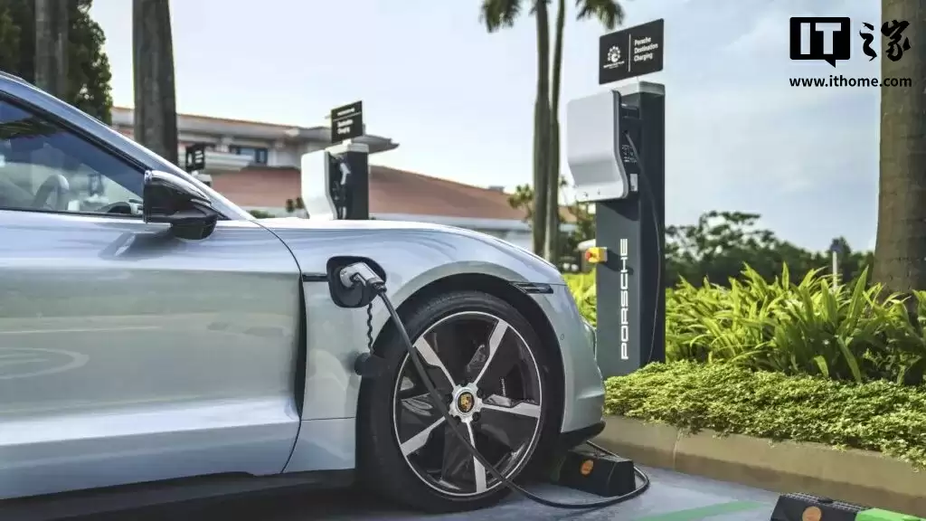 家用充电器被指未达宣传充电速度、存起火隐患,保时捷在美国遭起诉