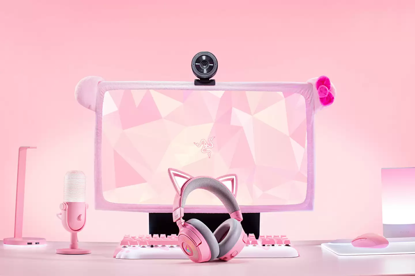 雷蛇萌猫系列耳机新品发布