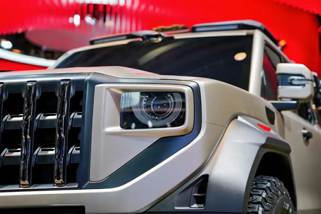 红旗首款豪华硬派越野车全网征名 TOP10 出炉,采纳者将获赠 001 号车