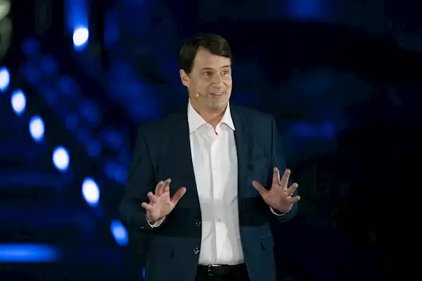 福特CEO吉姆·法利访华照片