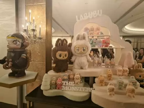 泡泡玛特发布会Labubu展示区