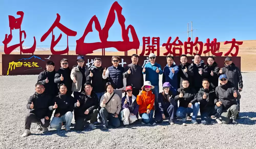 雷军亲赴新疆测试？小米第三款车 YU9 多张实车谍照曝光