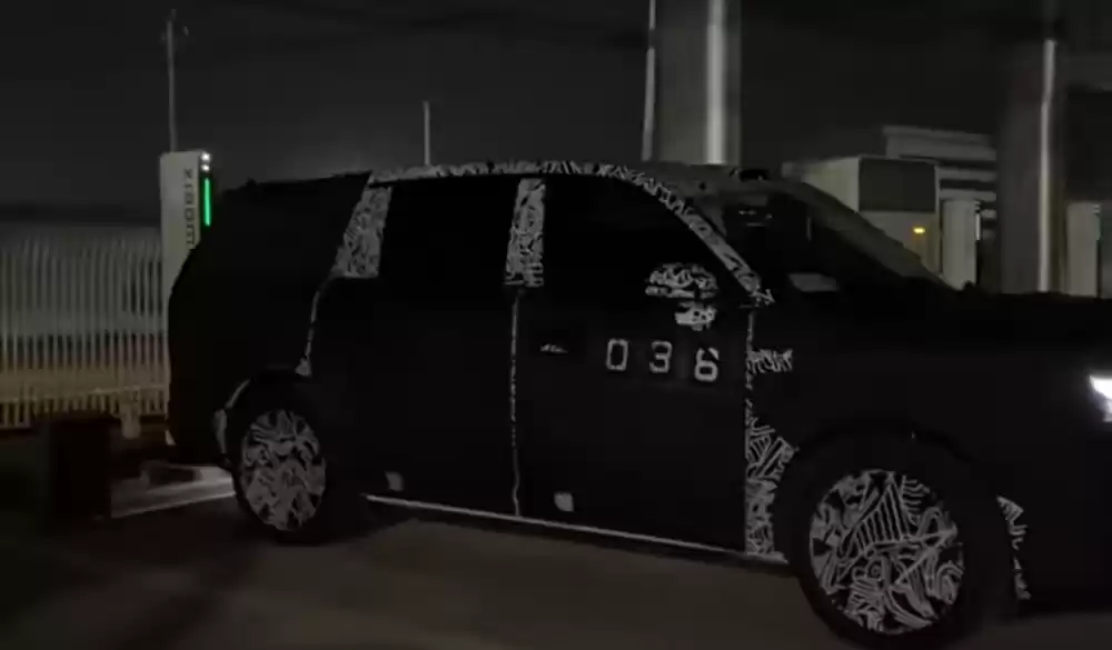 雷军亲赴新疆测试？小米第三款车 YU9 多张实车谍照曝光