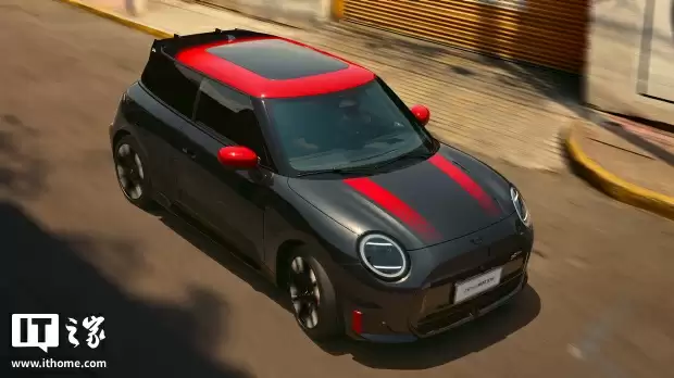 新款电动 MINI JCW 上市：续航提升至 468 公里，限时礼遇价 22.48 万元