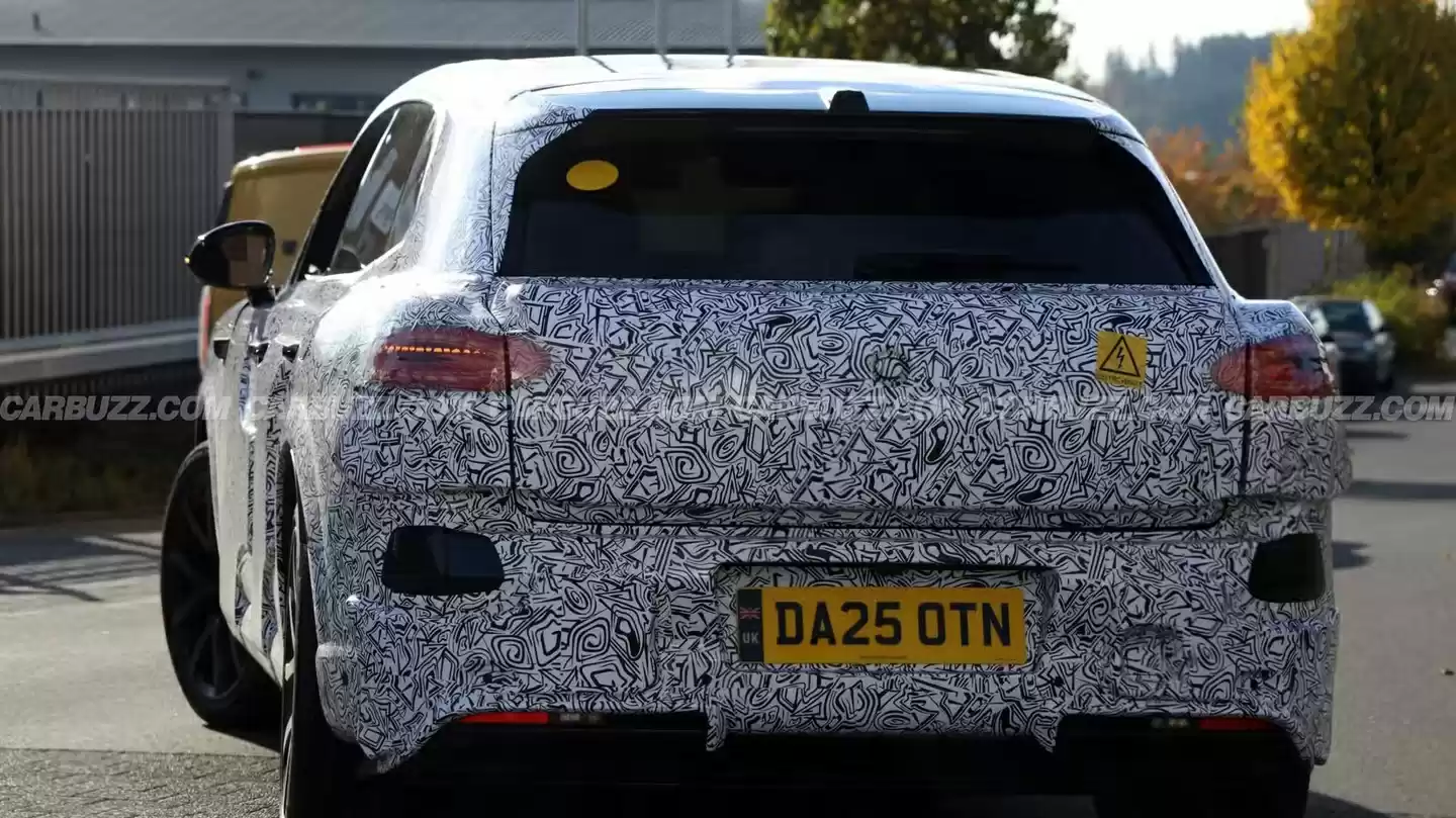 宾利首款电动 SUV 路测图曝光：WLTP 工况 560 公里 + 近 1000 马力