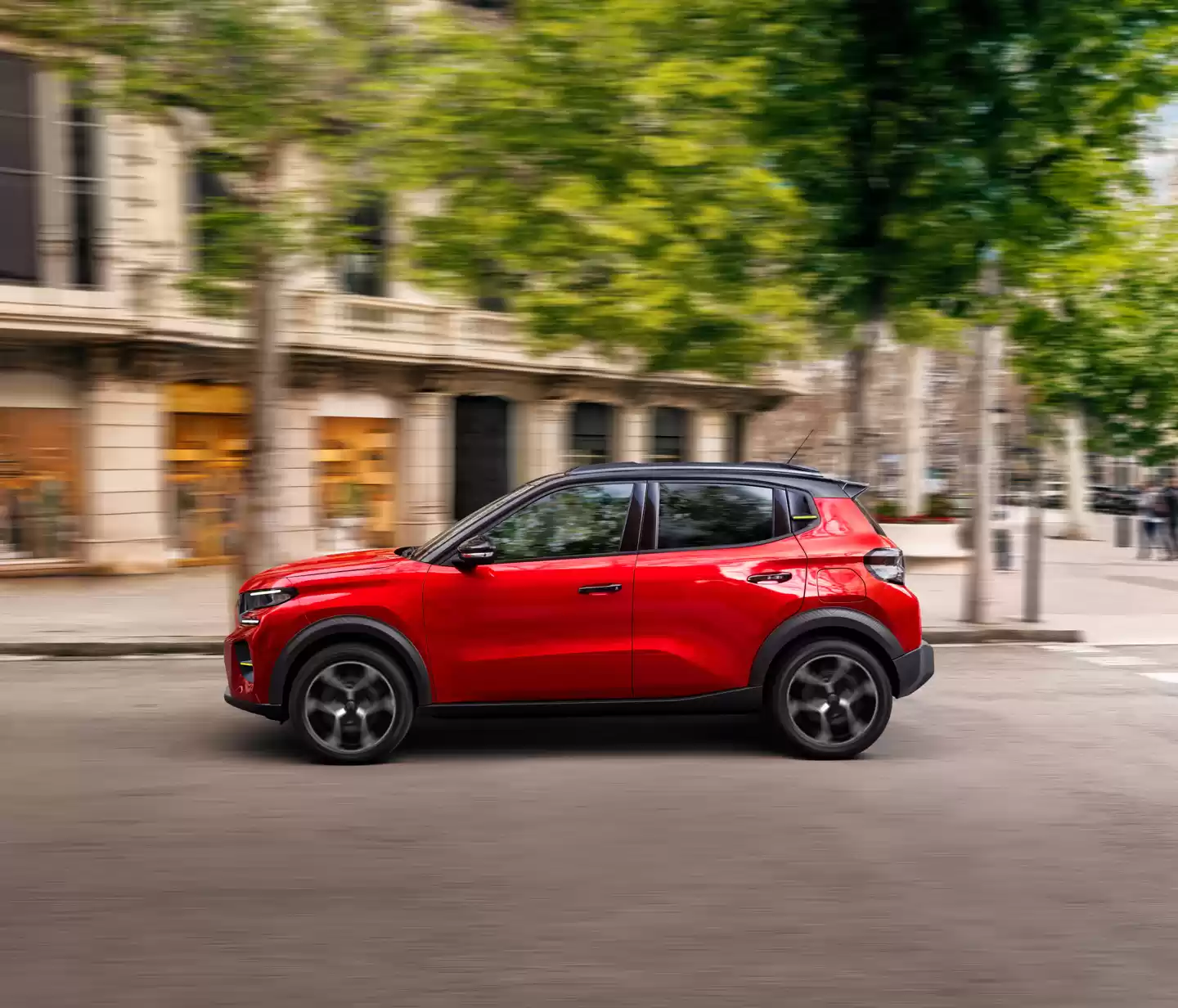 零跑纯电小车T03拟在英国推出厢货版,有望成当地最便宜同类产品