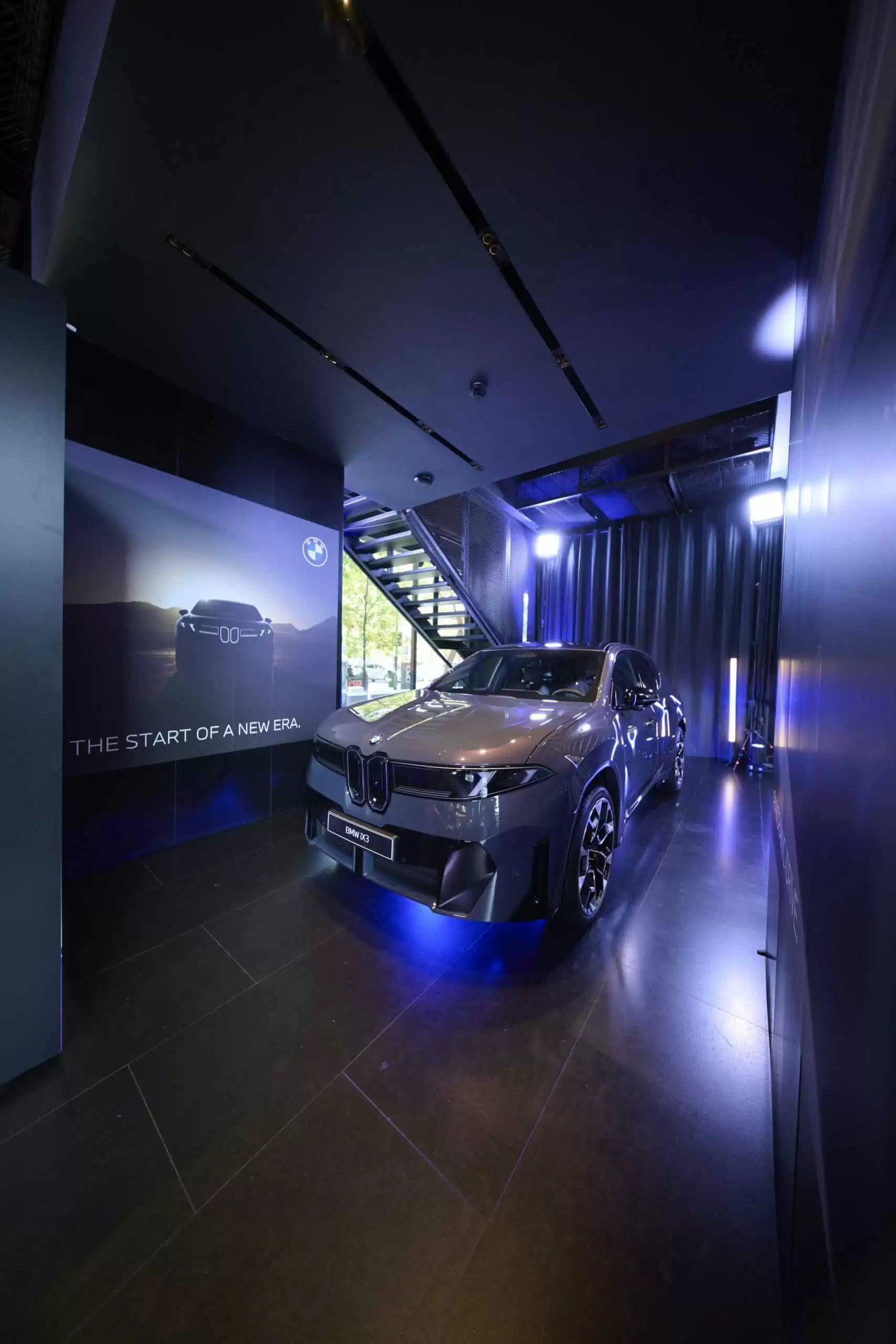 首款 Neue Klasse SUV：宝马展示 iX3，零百加速约 4.9 秒、WLTP 工况续航最高 800 公里