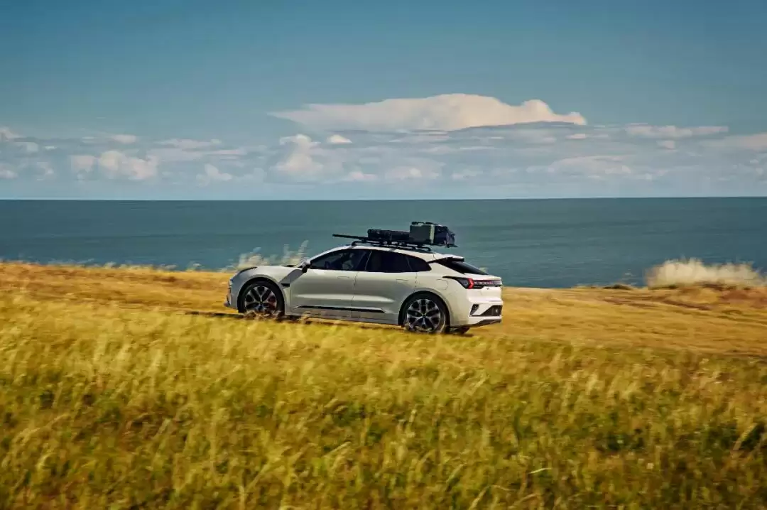 极氪回应 001 将以其他名称在 2026 年推出换代：没有产品换代和更名计划