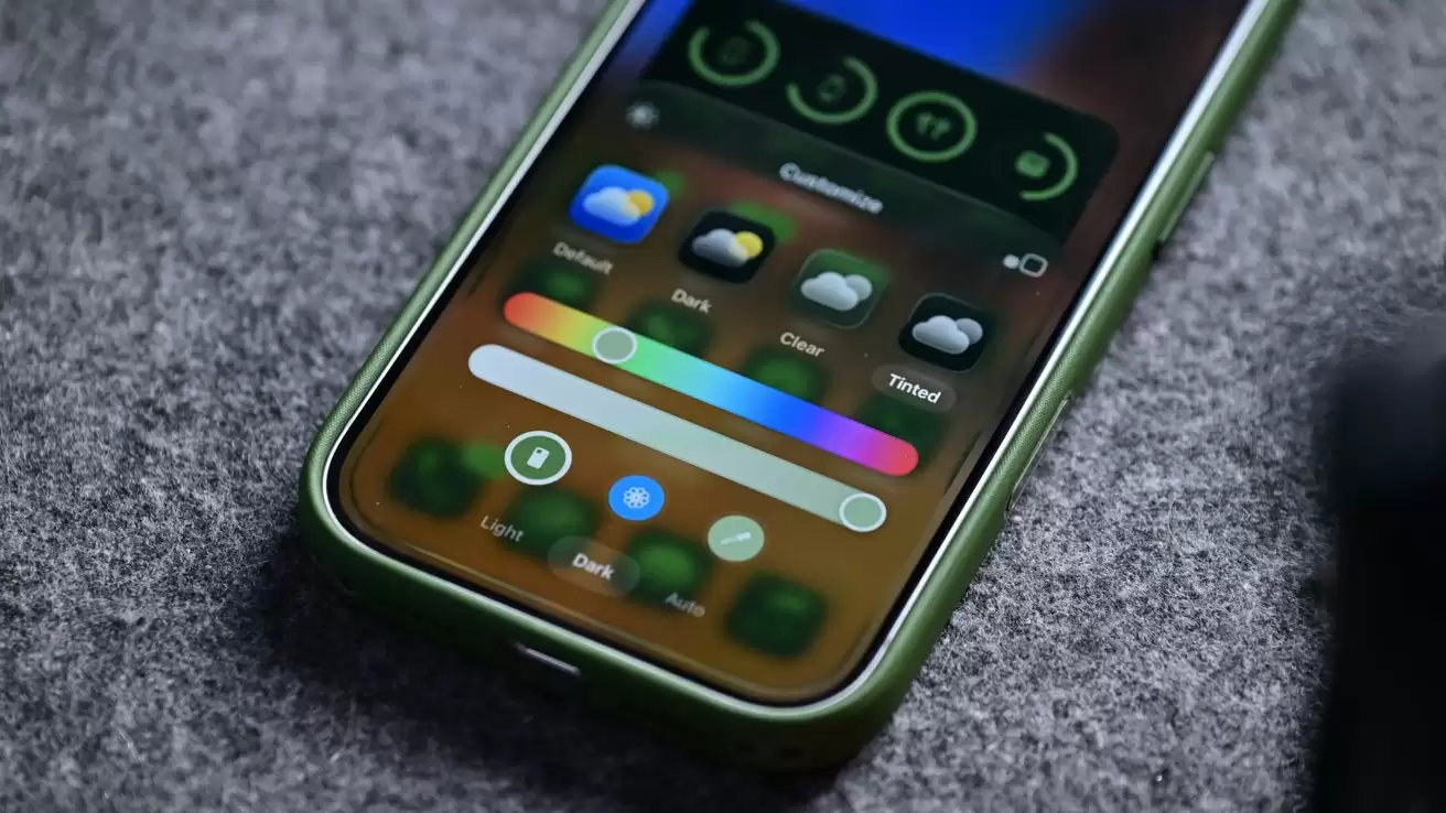 479元：Appleinsider评苹果iPhone 17 Pro/Max科技织物手机壳，比精织斜纹好但不够出彩