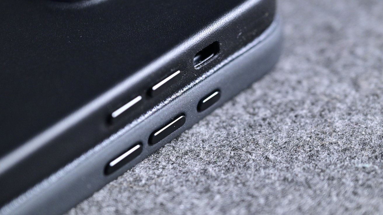 479元：Appleinsider评苹果iPhone 17Pro/Max科技织物手机壳，比精织斜纹好但不够出彩