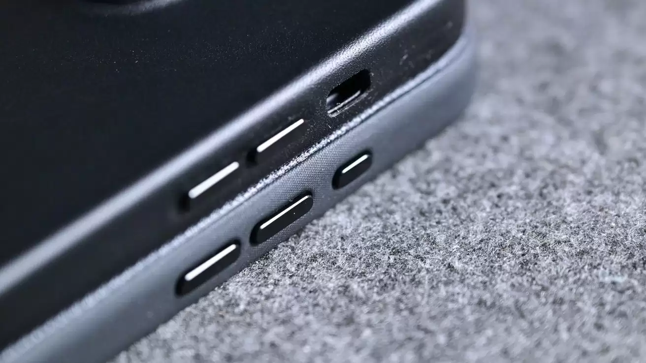 479元：Appleinsider评苹果iPhone 17Pro/Max科技织物手机壳，比精织斜纹好但不够出彩