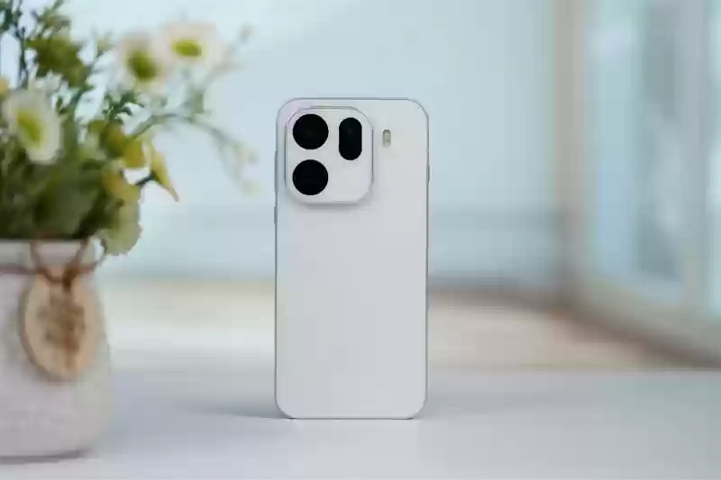 首次对高通旗舰处理器实现全面超越!OPPO Find X9 Pro首发评测:万元内最值得购买的相机