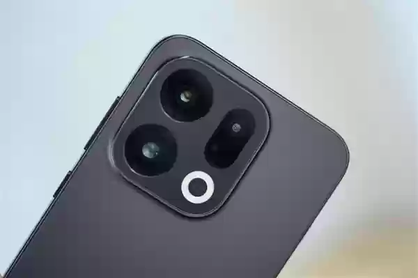 7025mAh超大电池!OPPO Find X9图赏