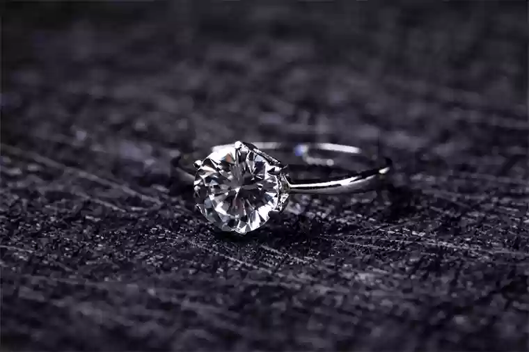 156.47 克拉!河南培育出全球最大钻石,技术迈入世界前列