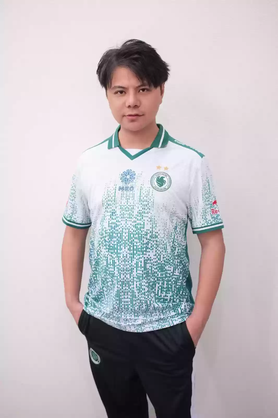 ‘小孩’曾卓君加盟沙特Falcons战队！与宿敌DCQ同队引热议，EWC冠军再掀风云